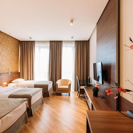 Hotel Parma Tbilisi Buitenkant foto